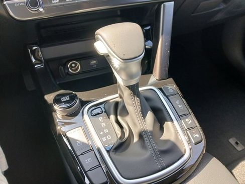 New 2026 Kia Seltos SX w/ SX Sunroof Package image 19