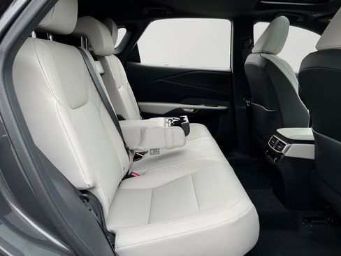 Used 2025 Lexus RX 350 Premium image 8