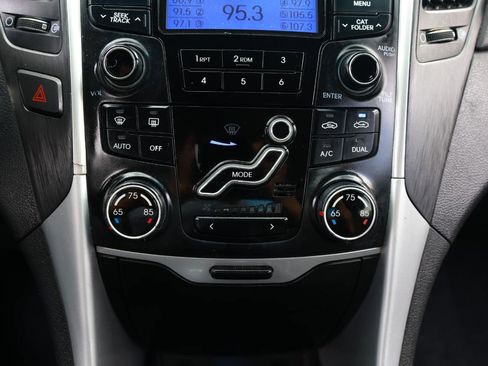 Used 2012 Hyundai Sonata SE image 32