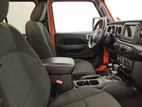 Used 2019 Jeep Wrangler Unlimited Sport S image 21