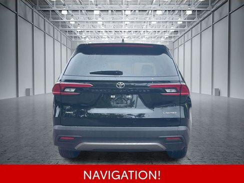 Used 2026 Toyota Grand Highlander AWD image 9