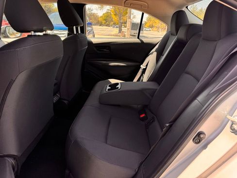 Used 2024 Toyota Corolla LE image 9