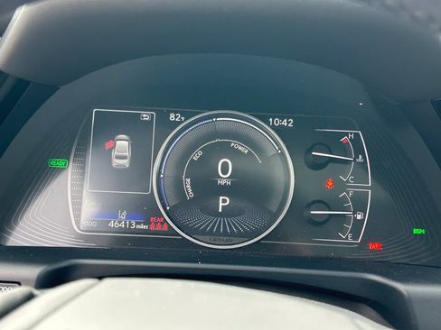Used 2024 Lexus ES 300h w/ Premium Package FWD image 24