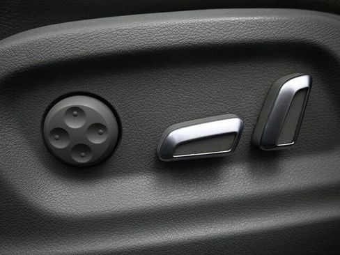 Used 2018 Audi Q3 2.0T Premium image 13