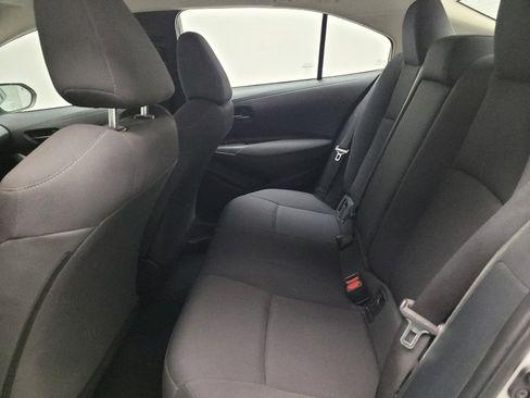 Used 2022 Toyota Corolla LE FWD image 18