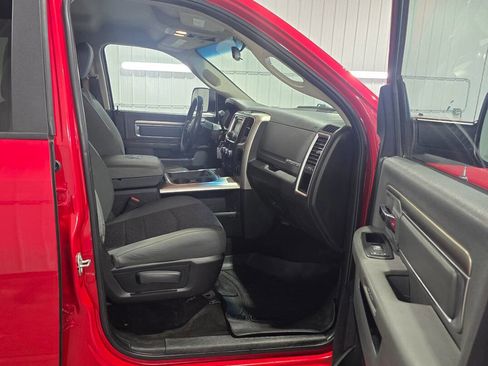 Used 2017 RAM 3500 Big Horn image 9