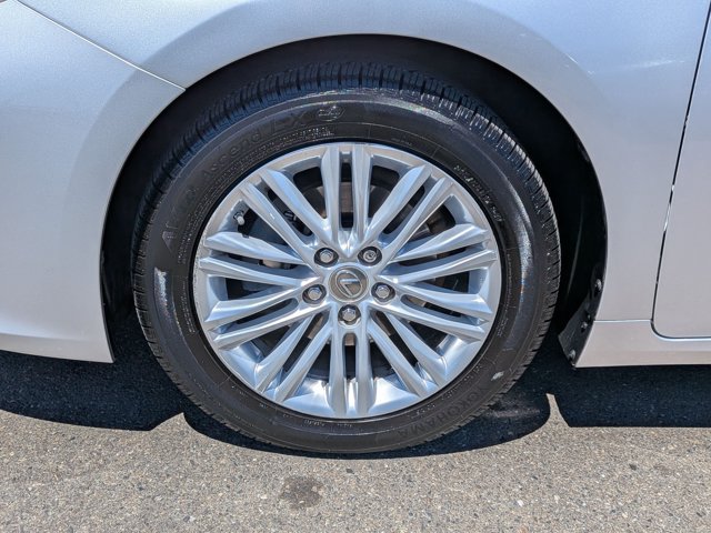 Used 2014 Lexus ES 350 w/ Premium Package FWD image 24