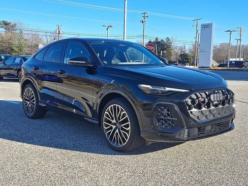 Used 2025 Audi SQ5 Premium Plus image 3