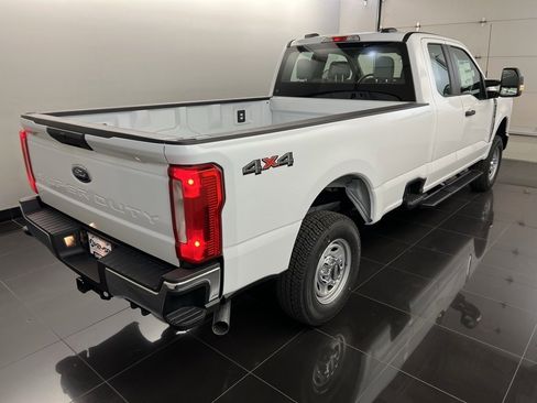 New 2026 Ford F250 XL w/ XL Chrome Package image 6