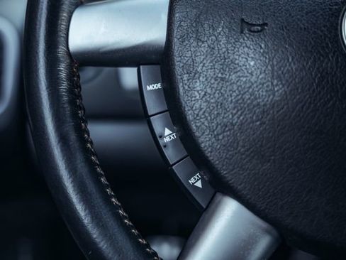 Used 2006 Pontiac GTO image 64