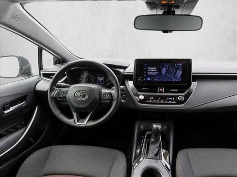 Used 2023 Toyota Corolla SE w/ SE Package FWD image 25