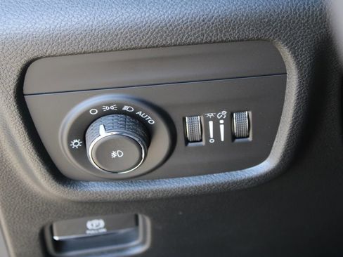 New 2026 Jeep Grand Cherokee Limited AWD/4WD image 30