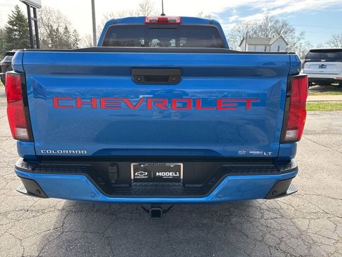 Used 2023 Chevrolet Colorado LT w/ LT Convenience Package III AWD/4WD image 5