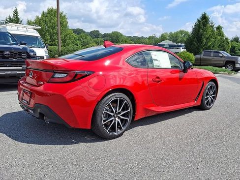 New 2026 Toyota GR86 RWD image 4