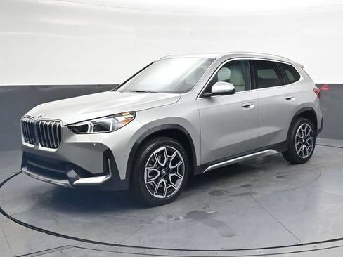 Used 2026 BMW X1 xDrive28i w/ Technology Package AWD/4WD image 10