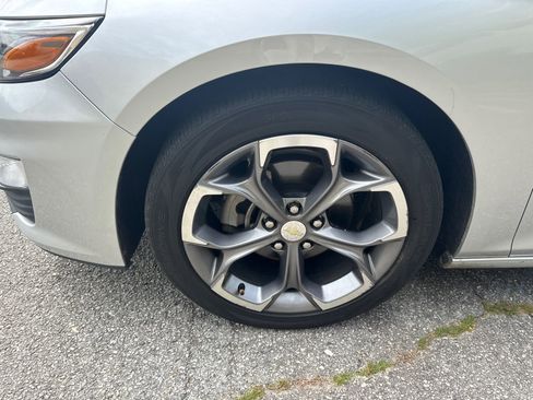 Used 2020 Chevrolet Malibu LT image 11