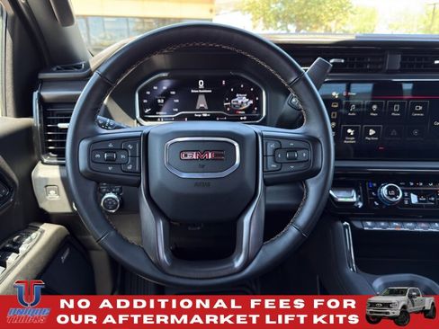 Used 2024 GMC Sierra 2500 AT4 w/ Technology Package AWD/4WD image 35