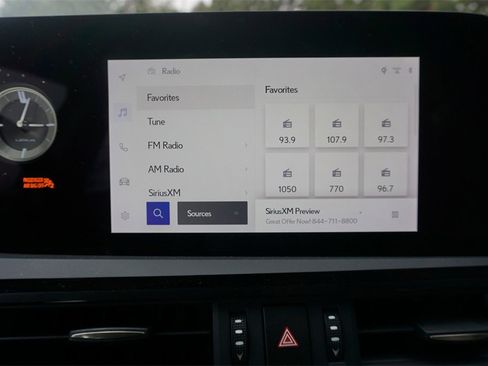 Used 2024 Lexus ES 350 w/ Premium Package image 11