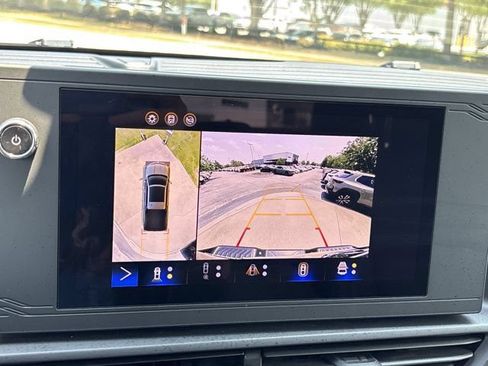 Used 2024 Chevrolet Silverado EV W/T AWD/4WD image 35