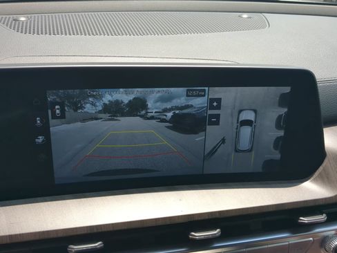 Certified 2024 Kia Telluride SX Prestige w/ Towing Package AWD/4WD image 25