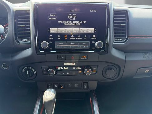 Used 2023 Nissan Frontier PRO-4X w/ Pro-4X Premium Package AWD/4WD image 17