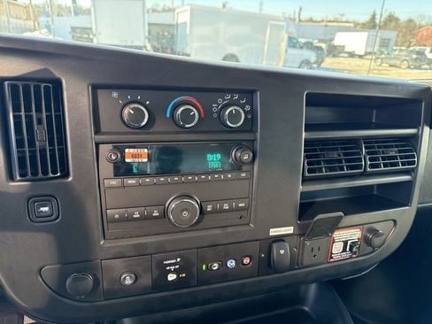 New 2025 Chevrolet Express 4500 w/ Power Convenience Package RWD image 14