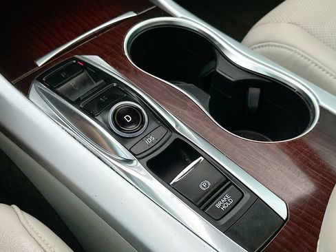 Used 2015 Acura TLX V6 w/ Technology Package FWD image 22