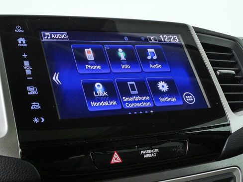 Used 2017 Honda Pilot EX-L image 13