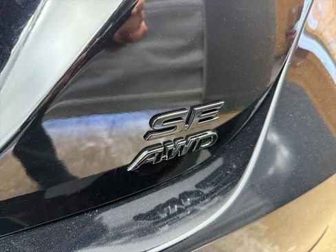 Used 2024 Toyota Camry SE w/ Convenience Package image 22