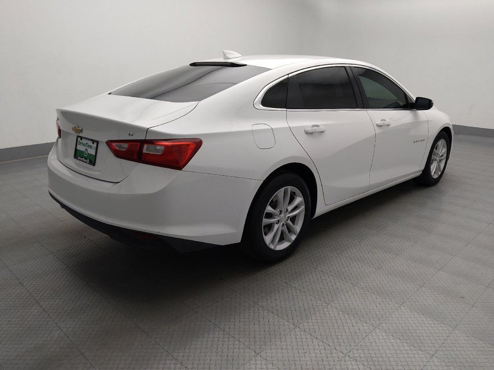 Used 2018 Chevrolet Malibu LT FWD image 10