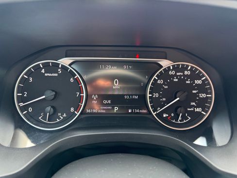 Used 2023 Nissan Rogue S FWD image 6