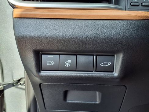 Used 2026 Toyota Grand Highlander FWD image 32