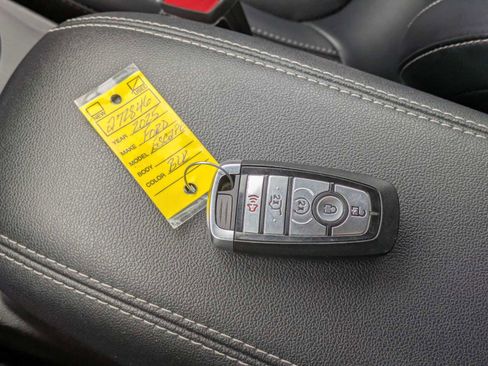 Used 2025 Ford Escape Platinum image 35