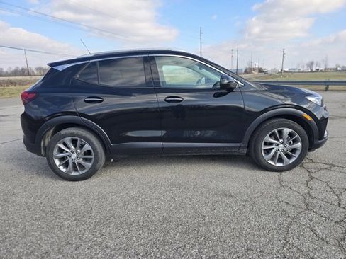 Used 2023 Buick Encore GX Essence w/ Experience Buick Package image 4