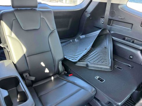 Used 2023 Kia Telluride SX Prestige AWD/4WD image 11