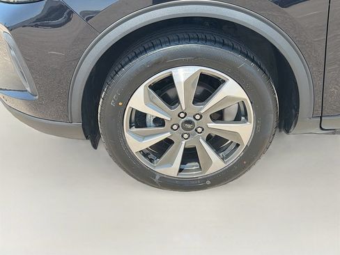 Used 2024 Ford Escape Platinum AWD/4WD image 31