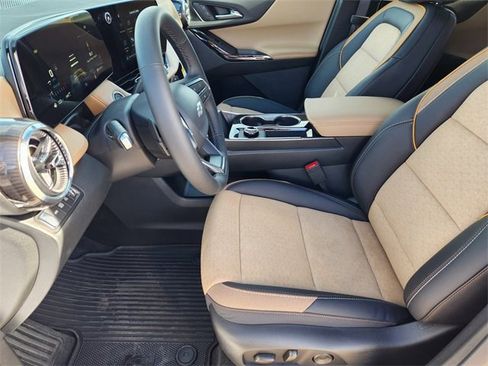 New 2026 Chevrolet Equinox ACTIV w/ Convenience Package III image 14