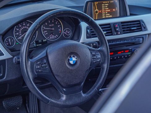 Used 2014 BMW 320i Sedan image 20