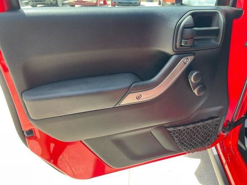 Used 2015 Jeep Wrangler Sport AWD/4WD image 22