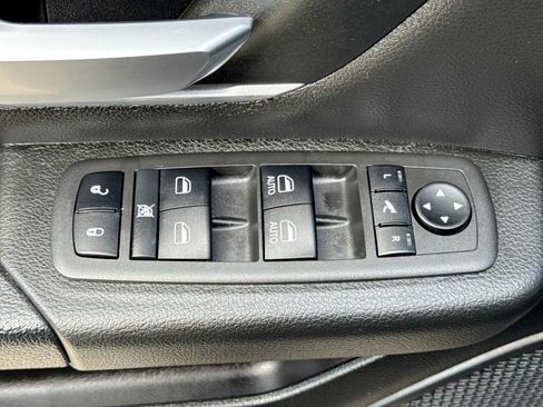 Used 2023 RAM 1500 Big Horn AWD/4WD image 16