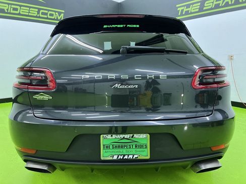 Used 2018 Porsche Macan AWD/4WD image 8