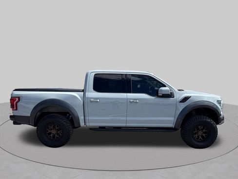 Used 2017 Ford F150 Raptor w/ Equipment Group 802A Luxury AWD/4WD image 12