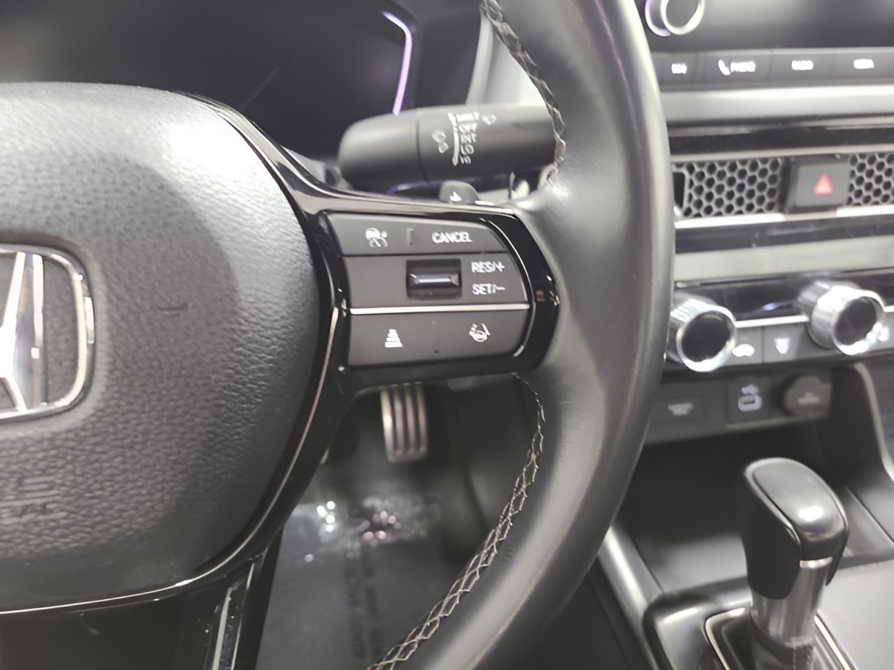 Used 2024 Honda Civic Sport image 24