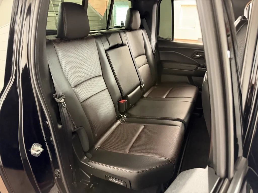 Used 2023 Honda Ridgeline Black Edition image 34