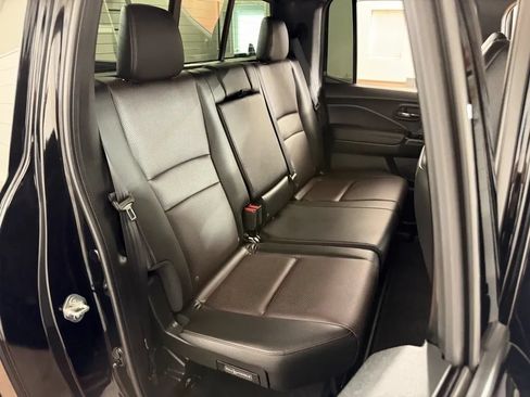 Used 2023 Honda Ridgeline Black Edition image 34