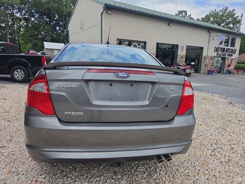 Used 2012 Ford Fusion SE FWD image 6