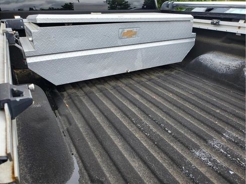 Used 2007 Chevrolet Silverado 2500 LTZ w/ Safety Package AWD/4WD image 10