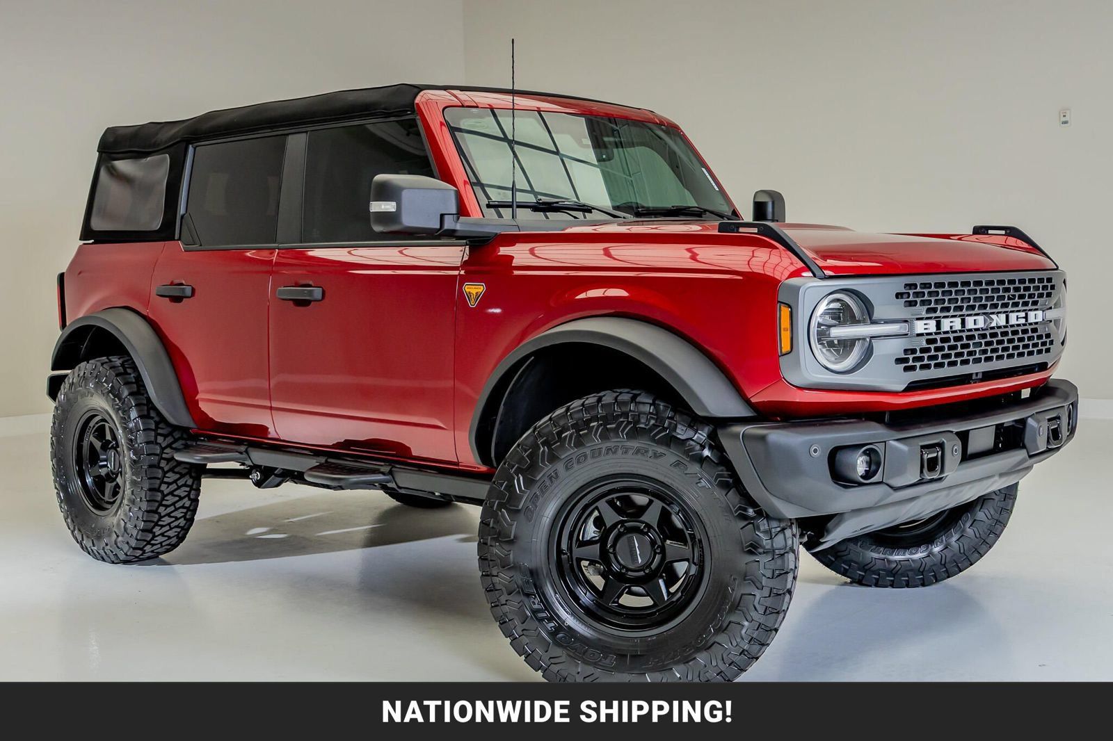 Used 2025 Ford Bronco Badlands AWD/4WD image 1