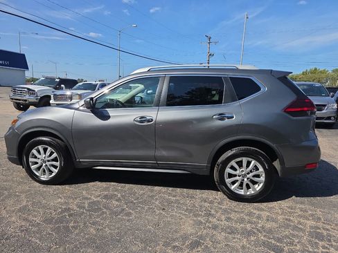 Used 2019 Nissan Rogue S w/ Special Edition Package image 3