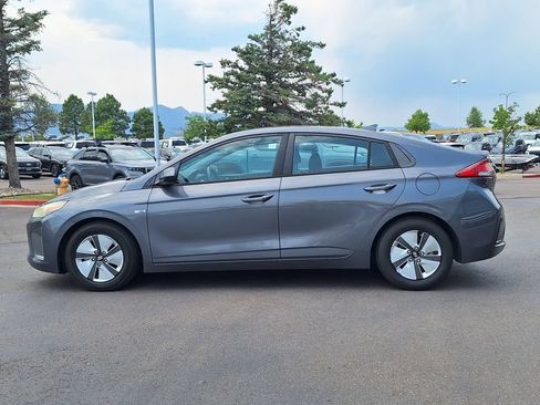 Used 2018 Hyundai Ioniq Blue FWD image 6